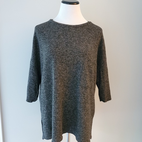 Zara Sweaters - Zara Charcoal Gray 3/4 Sleeve Sweater